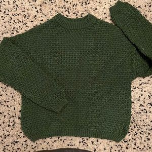 Knit crewneck sweatshirt. Size L. Forest Green. Target, Universal Thread.